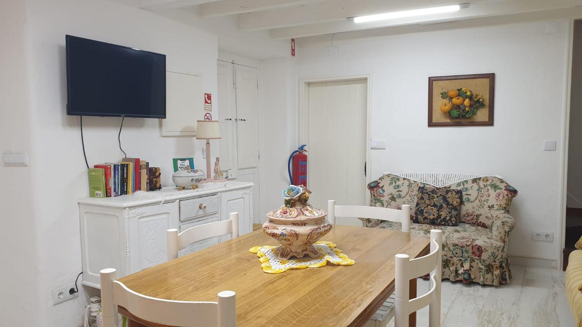 Casa Das Janelinhas - Cottage Near Sintra, Mafra, Ericeira ภายนอก รูปภาพ
